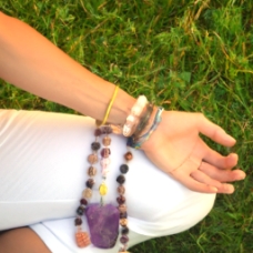 How to Meditate with Crystals and Crystal Jewelry