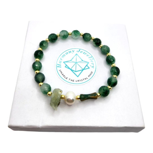 Faceted Green Agate, Raw Prehnite and Freshwater Pearl bracelet 8 mm